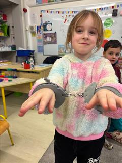 Visit from Garda Maria to Junior Infants!