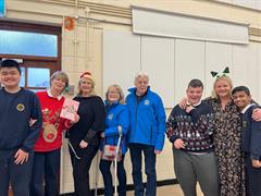 Sugarloaf Lions Club and Bank of Ireland donations