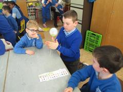 Thaumatrope Spinners