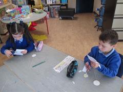 Thaumatrope Spinners