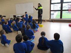 Visit from our Community Garda