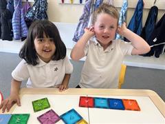 Spraoi agus Foghlaim: Fónaic i rang Na Crosóg Mhara!