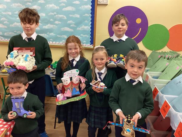 Comórtas (Competition) - Cuir Snas ar do Bhróg / Bling your Shoe