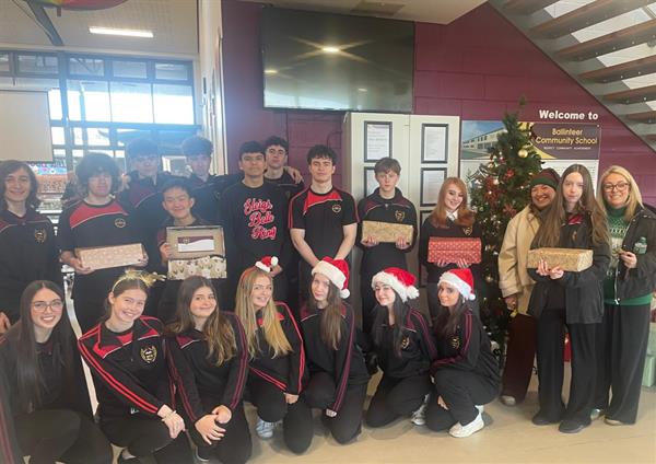 Festive Intergenerational Quiz