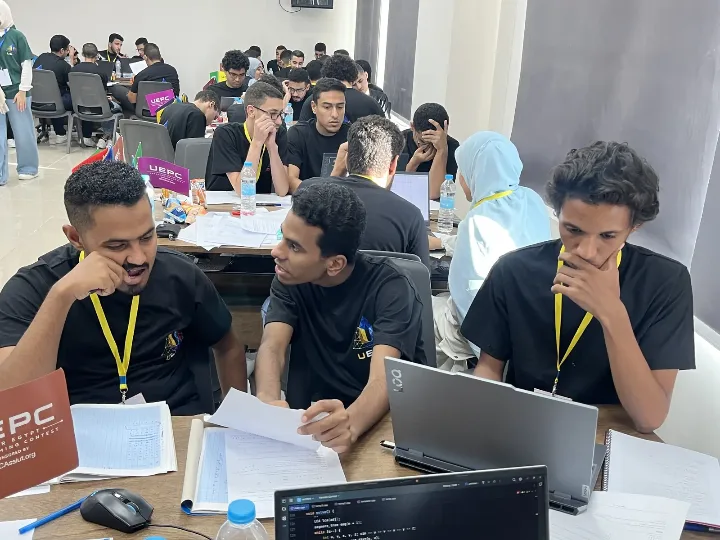 A team concentrating during UEPC