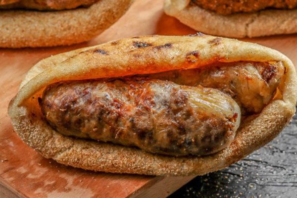Veal *tarab* sandwich