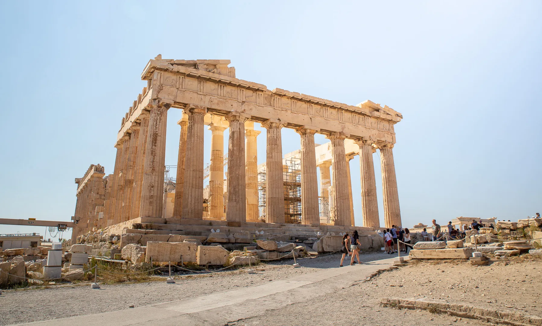 Investir à Athènes en 2026 : pourquoi la capitale grecque attire les investisseurs immobiliers ? Parthénon Athènes