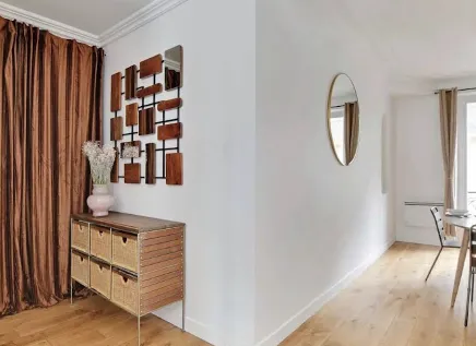 Une image contenant intérieur, mur, décoration d’intérieur, sol

Description générée automatiquement