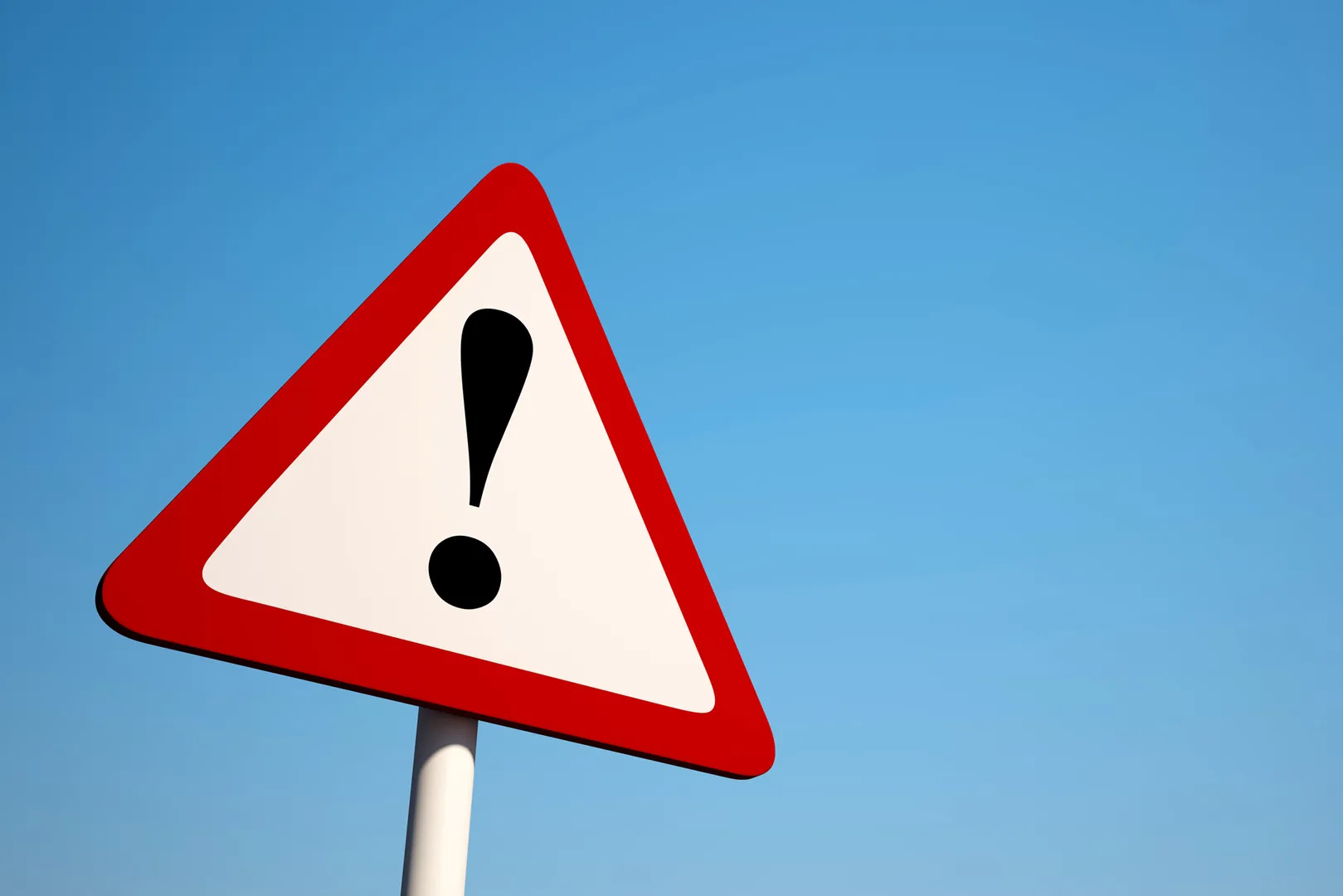 Stratégies d'Investissement Immobilier : 100 000 € à Optimiser Panneau de signalisation