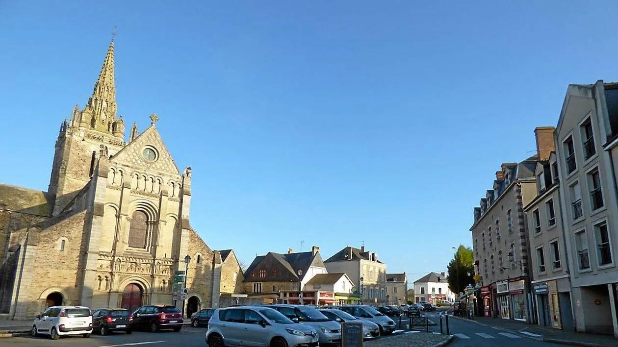 Investir dans le quartier d’Avesnières à Laval Eglise quartier Avesnière Laval