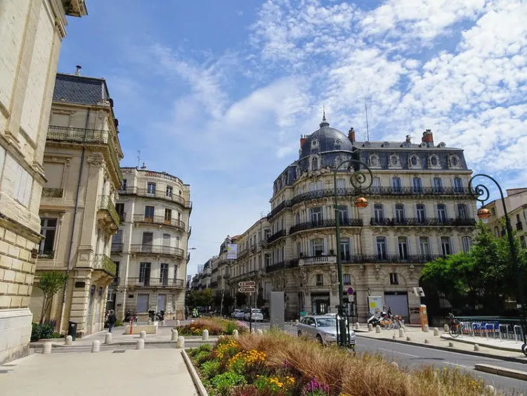 Investir dans le quartier Écusson à Montpellier Rue quartier des Ecusson à Montpellier