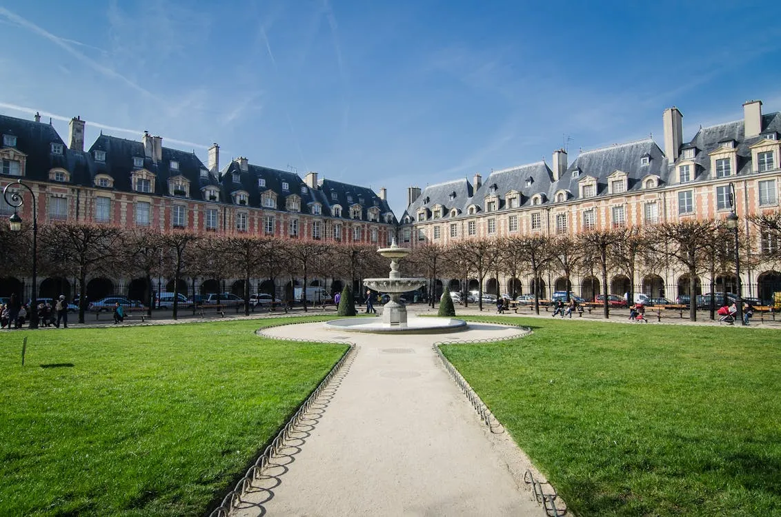 Gratuit Ville Contre Le Ciel Photos