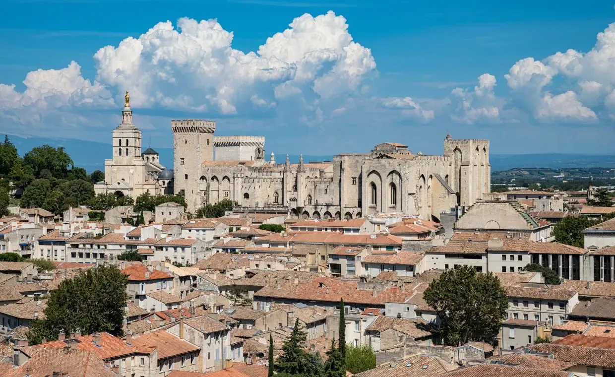 Investir dans le quartier Saint-Jacques à Avignon Vue aérienne quartier Saint Jacques Avignon