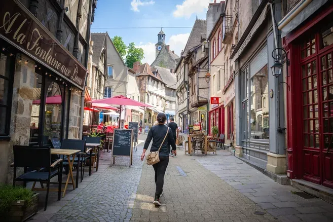 Investir dans le centre-ville de Montluçon Ruelle du centre ville de Montluçon