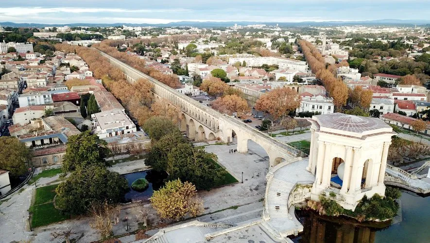 Vue aérienne aqueduc des Arceaux 