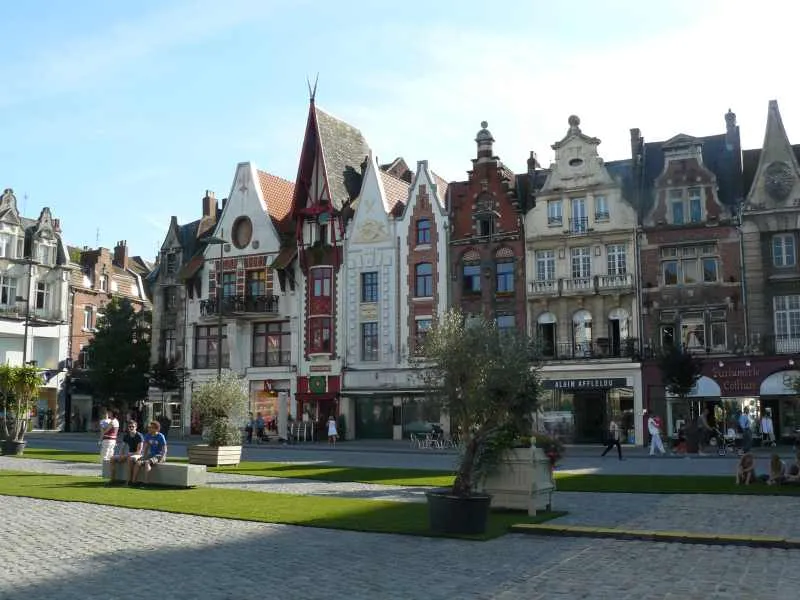 Investir dans le quartier de Catorive à Béthune Place Béthune