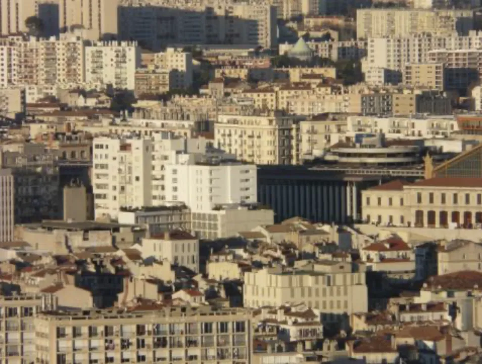 Une image contenant Zone urbaine, horizon, maison, paysage urbain

Description générée automatiquement