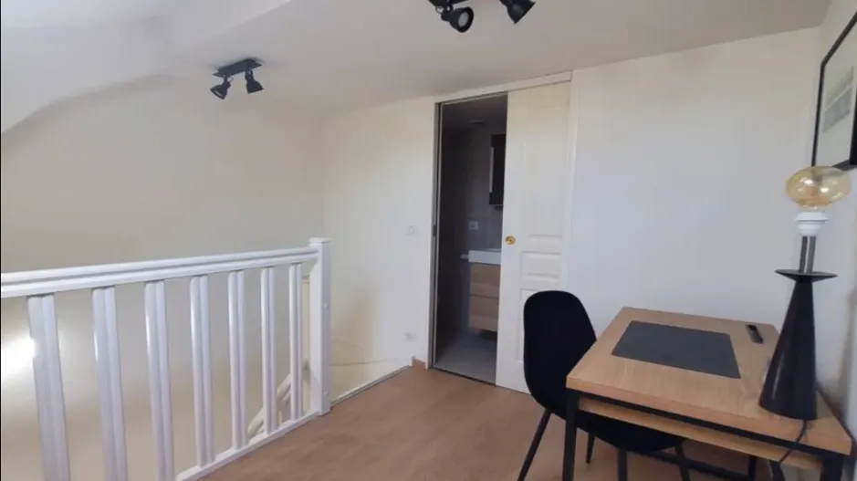 Une image contenant intérieur, décoration d’intérieur, bâtiment, sol

Description générée automatiquement