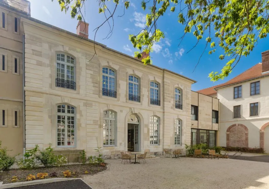 Rue des Lilas Troyes 