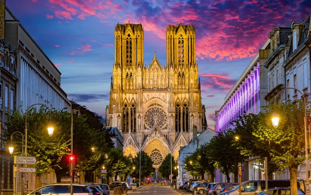 Cathédrale de nuit Reims
