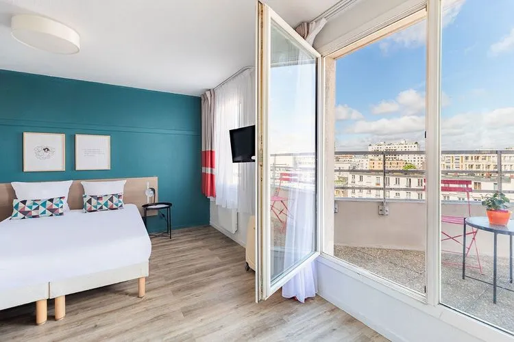 Investir dans un appart’hôtel : comment ça marche, quelle rentabilité et quels avantages fiscaux ?
