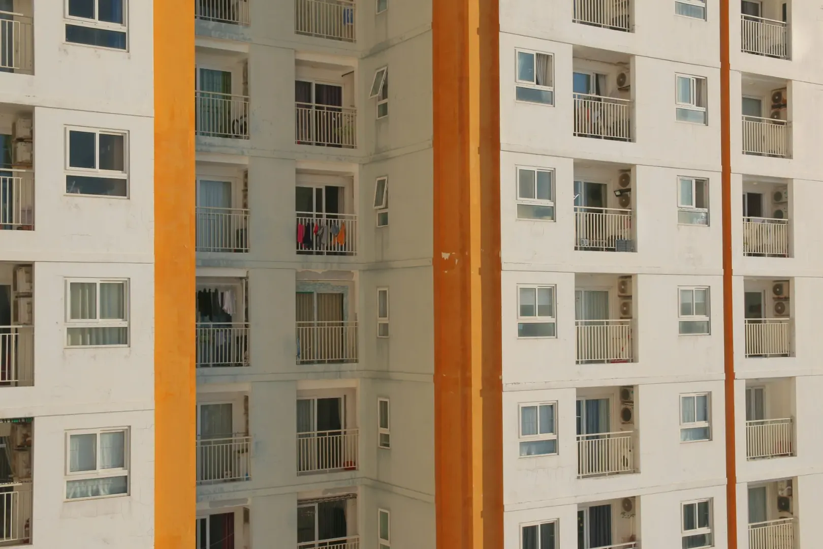 Location saisonnière et copropriété : peut-on l’interdire et dans quels cas ?