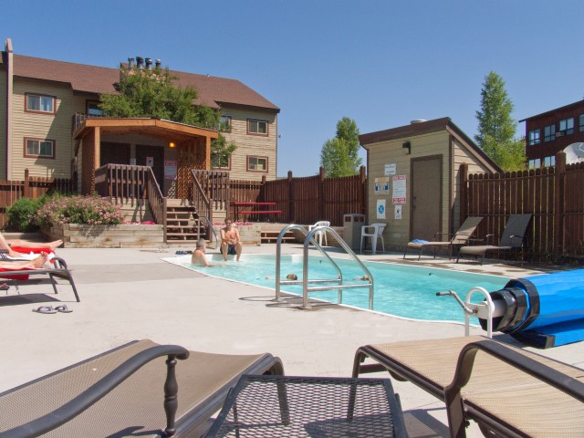 Shadow Run Condominiums  Steamboat Springs Vacation Rental Condominiums