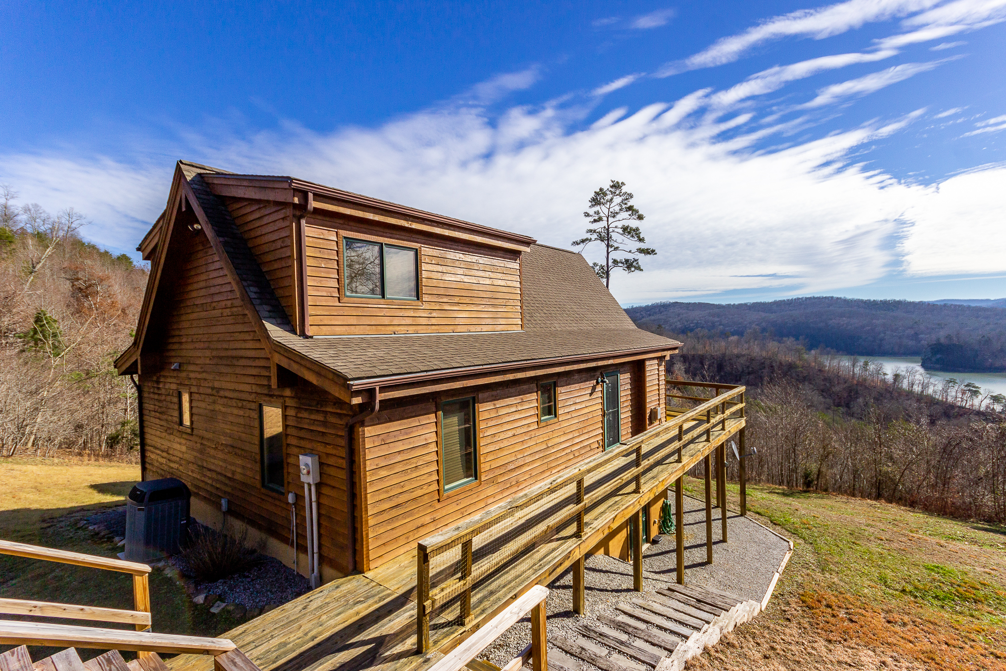 Norris Lake Area Home with Spacious Deck and View!, New Tazewell – Updated  2023 Prices