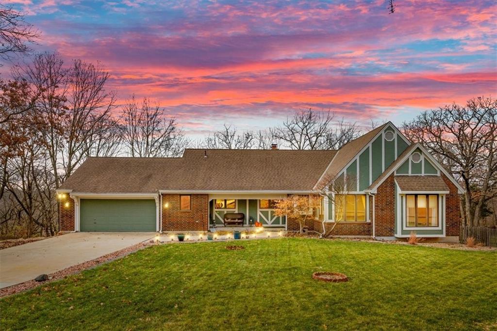 Homes for Sale in Lee's Summit, MO
