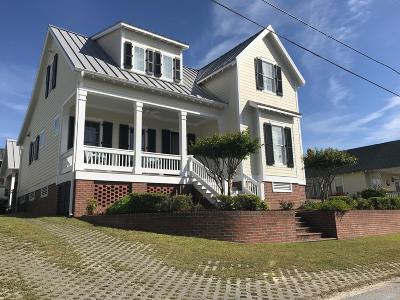 Single Family Home For Sale: 210 S Water Street