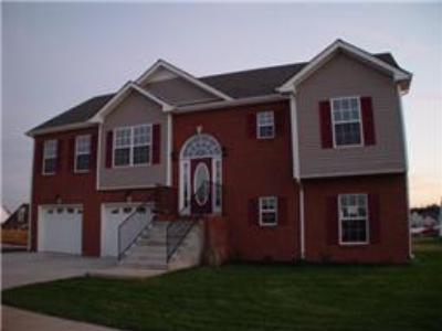 1188 Meadow Knoll Lane, Clarksville TN Home for Sale