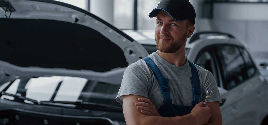 image with call to action button to form section