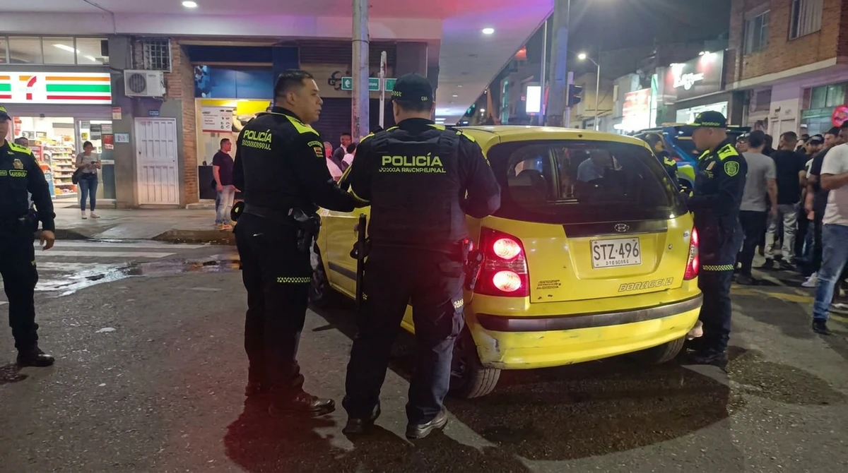 Balacera en la avenida Oriental: un policía herido y un presunto delincuente muerto en un procedimiento en el centro de Medellín