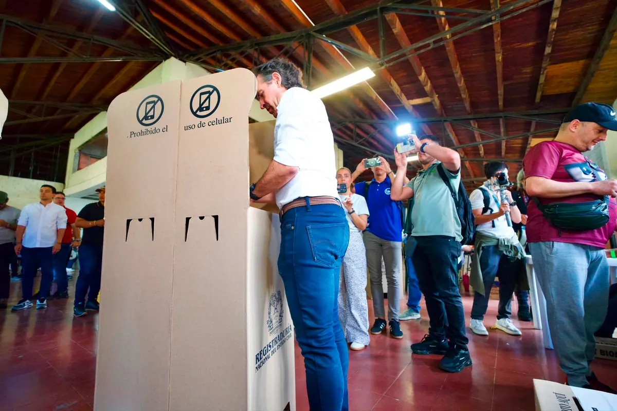 Elecciones 2026: Federico Gutiérrez votó en Medellín y pidió cuidar la democracia y las libertades