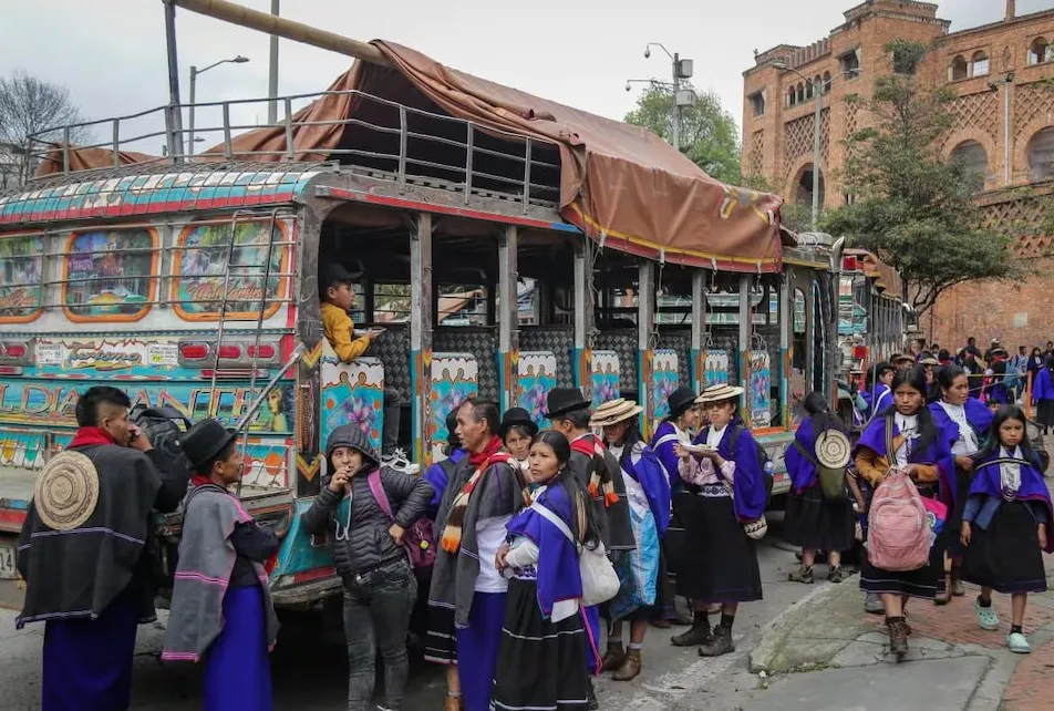 Cerca de 500 indígenas Misak llegaron a Bogotá para reclamar cumplimiento de compromisos al Gobierno Nacional