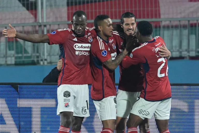 El poderoso se trajo un empate de Chile