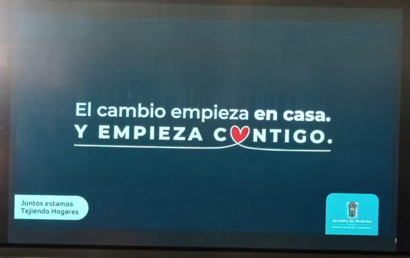 Medellín impulsó estrategia para prevenir la violencia al interior de los hogares