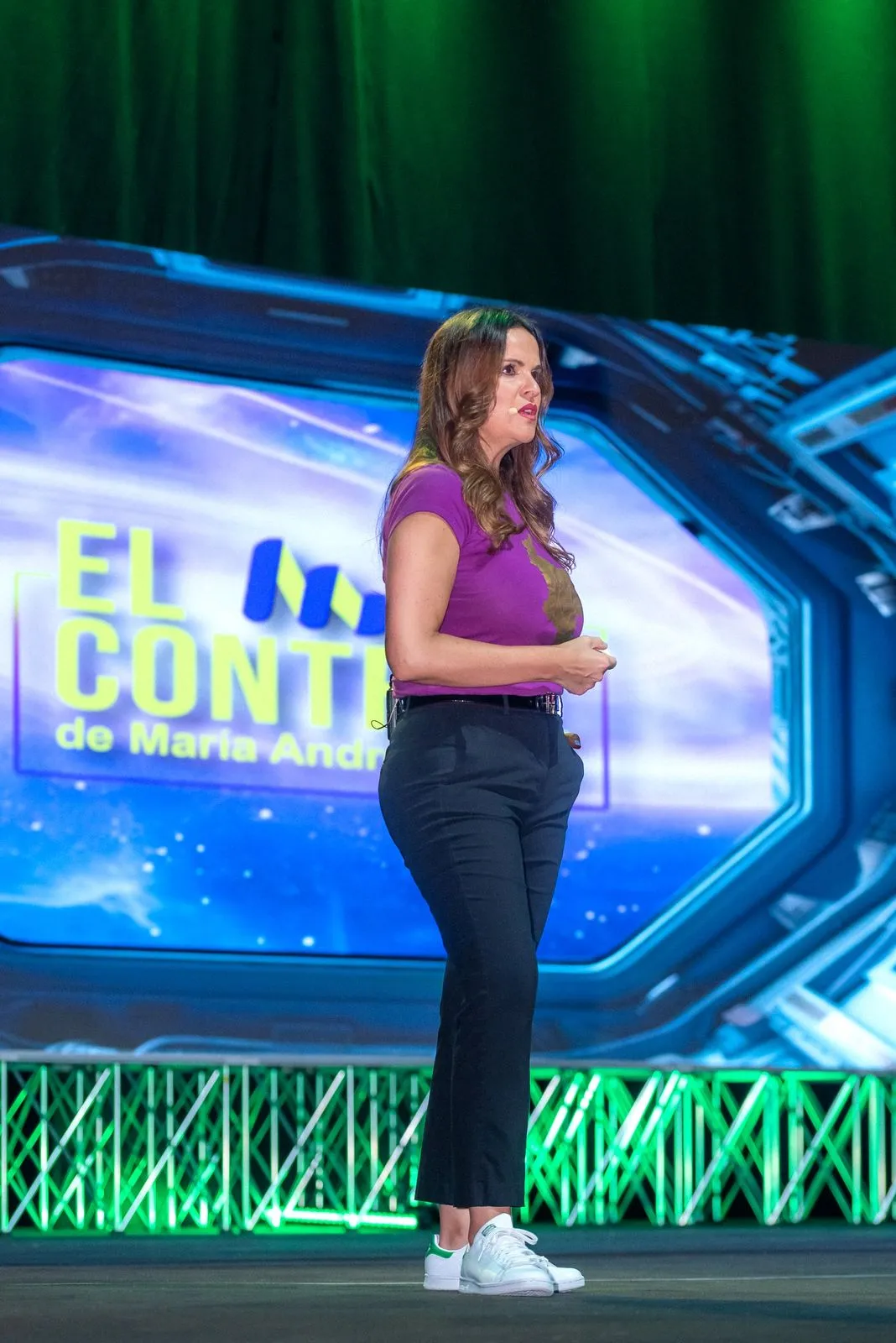 María Andrea Nieto regresa a Bogotá el 28 de mayo en el Teatro Belarte con nueva función de “El Control En Vivo: Un Viaje Intergaláctico" 