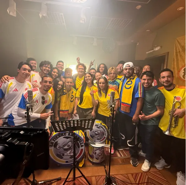 Carlos Vives, la Selección Colombia y La Fiebre Amarilla unieron fuerzas para crear nuevos himnos de la afición tricolor