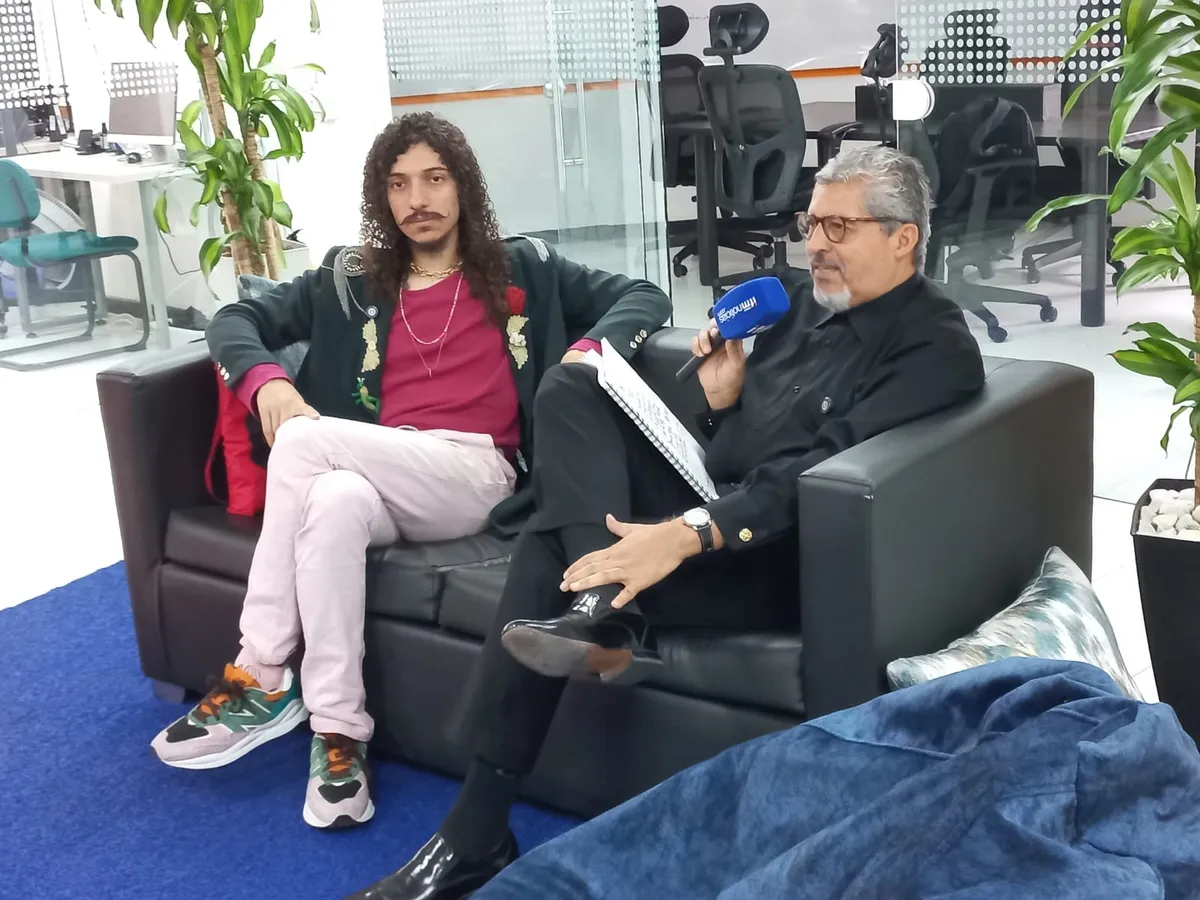 Leifer Hoyos Madrid: “La pregunta por el adorno y el ornamento ha sido desde hace mucho tiempo una pregunta en mis búsquedas investigativas ”