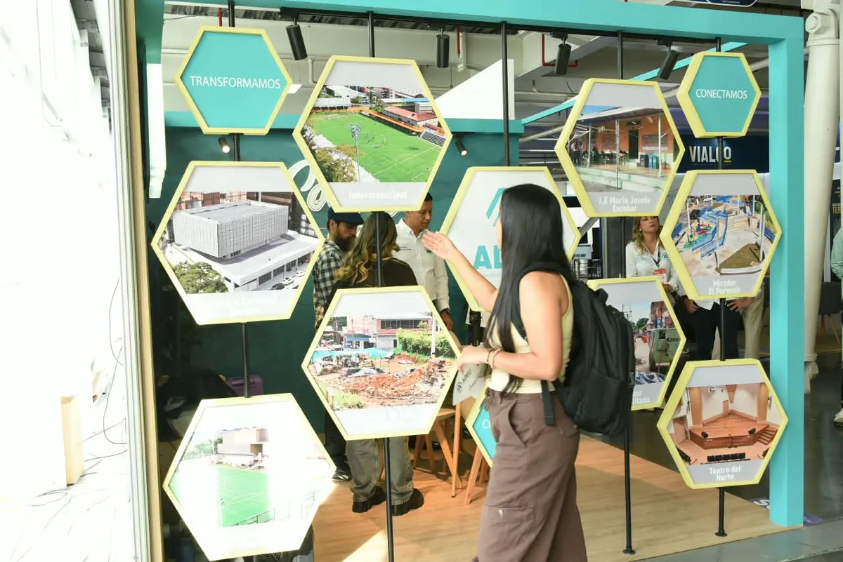 ADELI llevó a Expocamacol la experiencia de Itagüí en infraestructura y transformación tecnológica