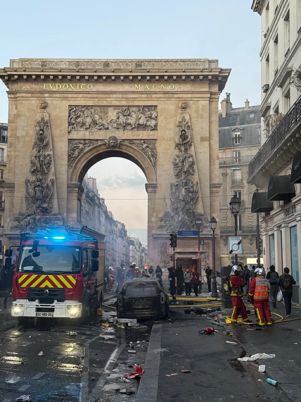 Crisis de orden público en Europa: Incendios y disturbios sacuden las principales ciudades de Francia e Italia