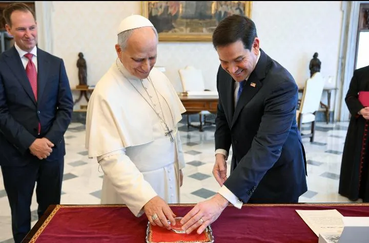 Marco Rubio destacó el compromiso con la paz tras reunión con el máximo jerarca de la iglesia Católica