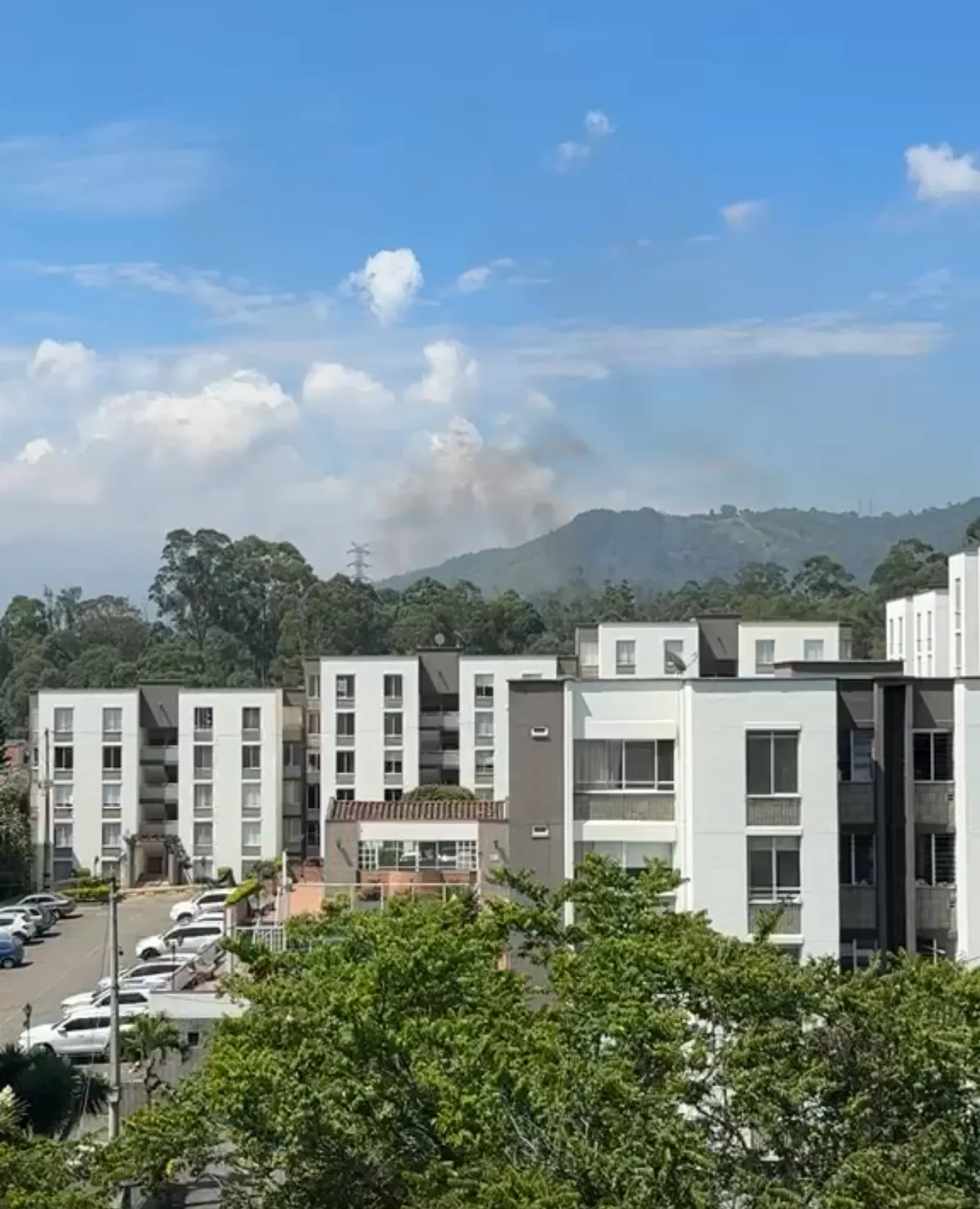 (DENUNCIA) Santa Teresita sigue bajo una nube de contaminación. Crecen las denuncias por afectaciones respiratorias y falta de control ambiental