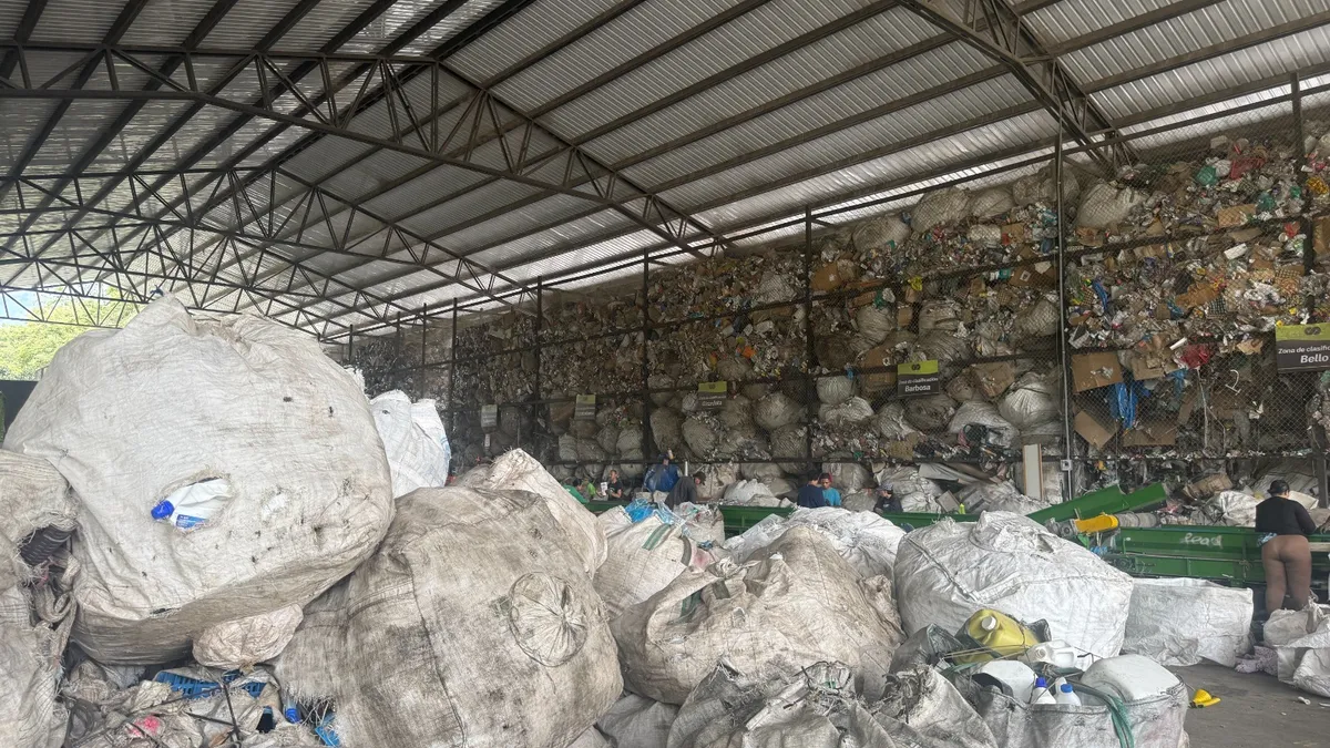 Alcaldía de Bello impulsó modelo digital para la recolección de residuos reciclables