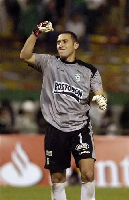 Pero sigue siendo el  rey: David Ospina y un adiós con las manos en lo alto