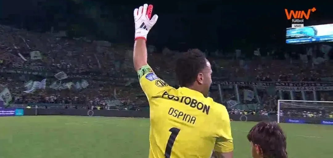 Pero sigue siendo el  rey: David Ospina y un adiós con las manos en lo alto