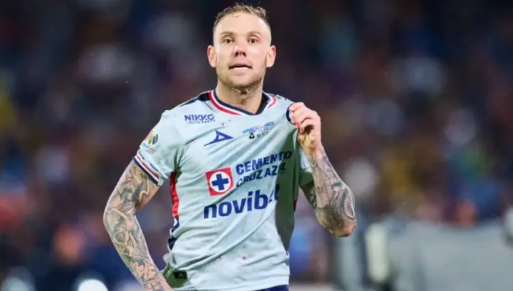 Mier y Ditta, campeones con Cruz Azul. ¿Debe ir Mier al Mundial?