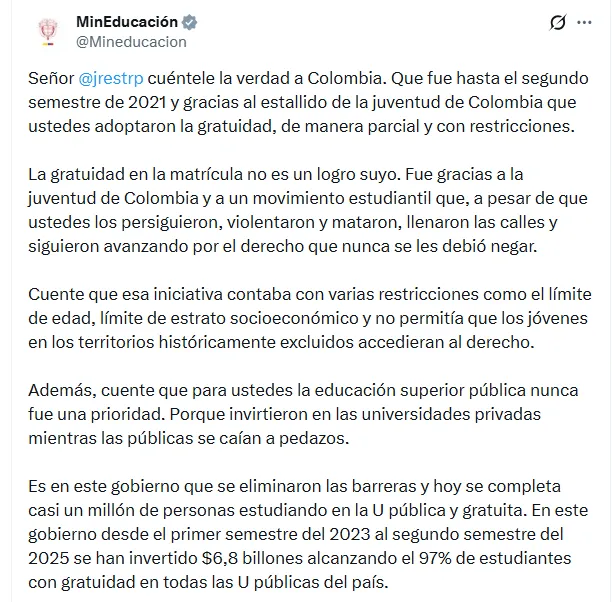 Salvación Nacional pidió a la Procuraduría investigar y suspender al MinEducación por presunta participación en política