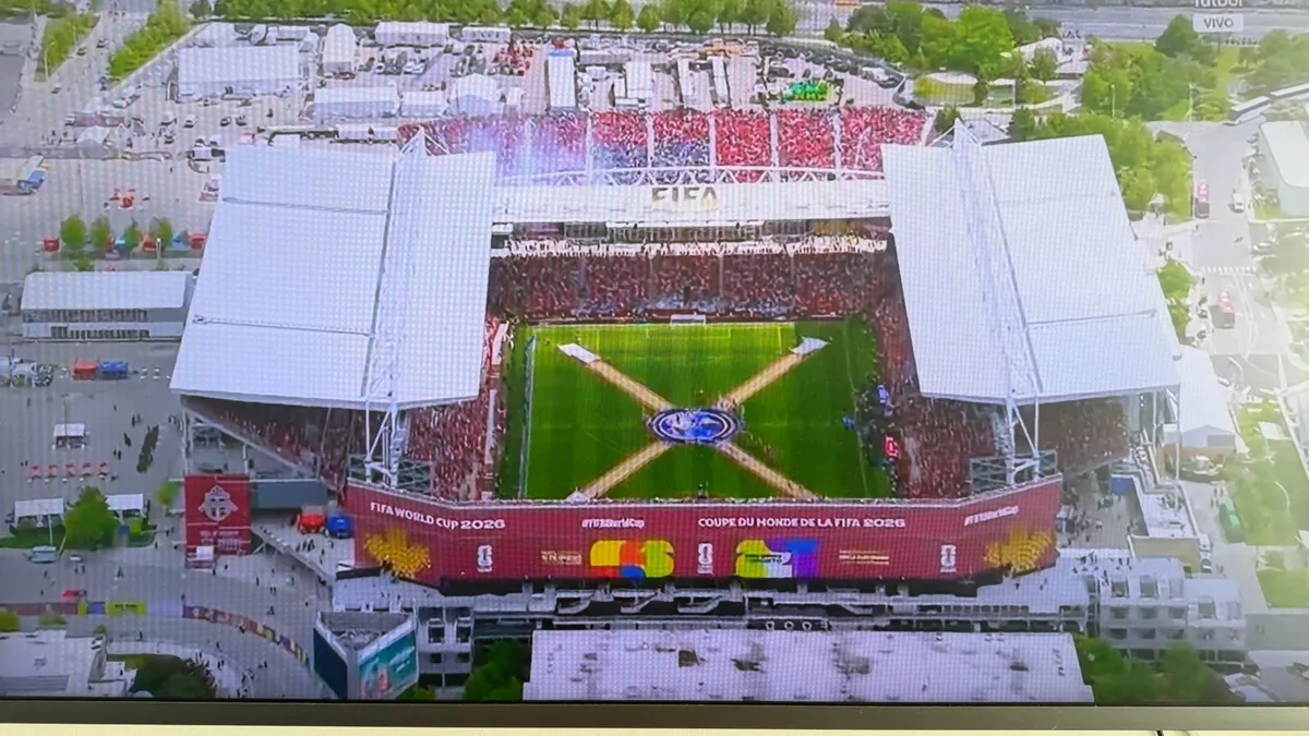 Toronto abrió la segunda inauguración del Mundial 2026 con música, cultura y una fiesta teñida de rojo